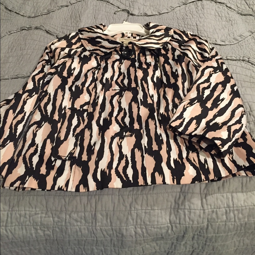 Short jacket white,black and pale pink.